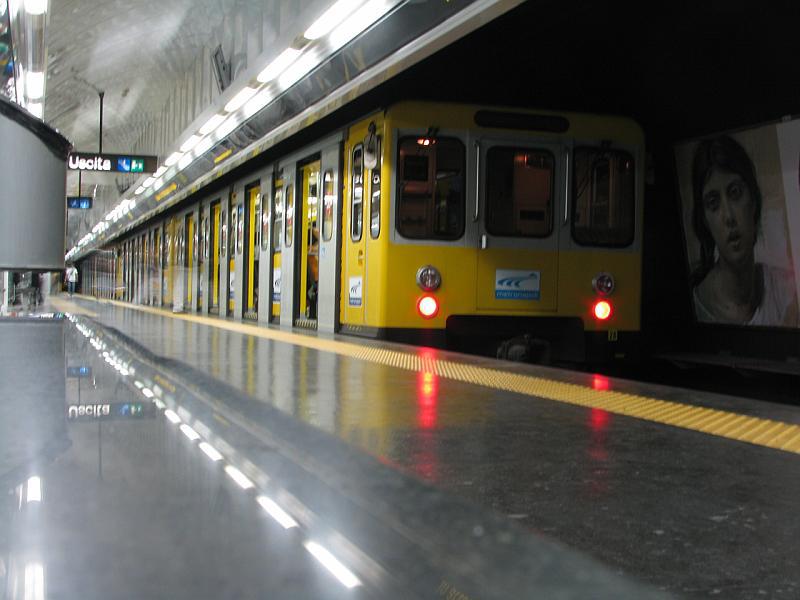 metropolitana Napoli 