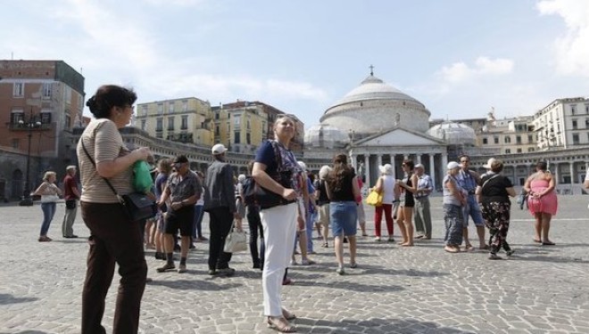 Ponte 8 dicembre, giro d’affari da 3 miliardi e bene anche gli stranieri