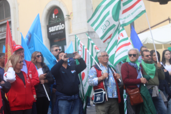 Filt Cgil e Fit Cisl: “Non escludiamo di continuare a manifestare le nostre ragioni”