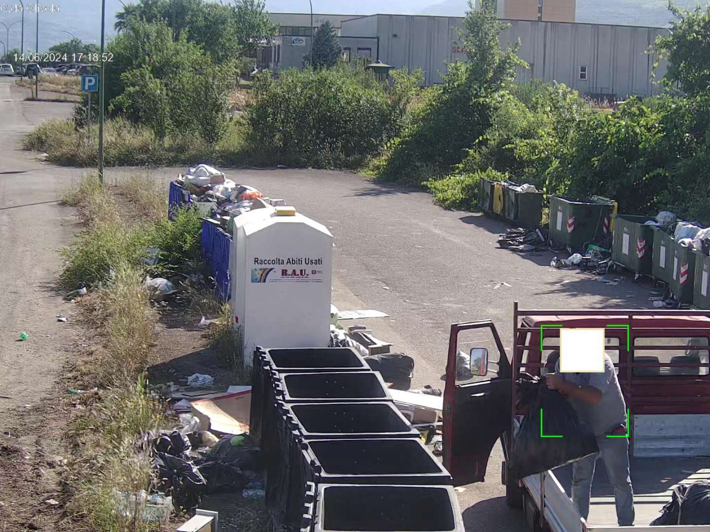 Trasporto e smaltimento illecito di rifiuti speciali, sequestro della Municipale a Benevento