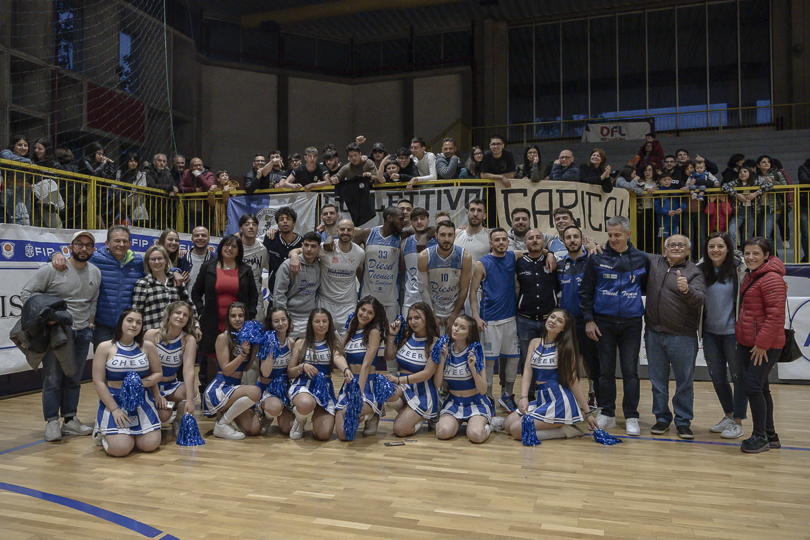 Basket, la Diesel Tecnica Sala Consilina rinuncia alla Serie B. Sica:  "Ripartiamo dai giovani"
