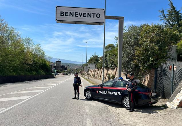 Benevento, 27enne tratto in arresto per evasione