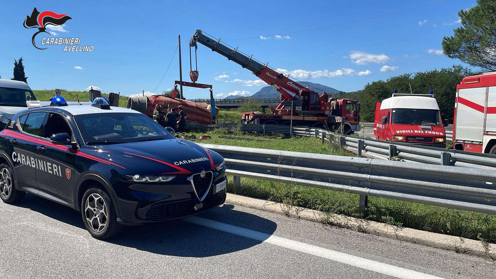 Autobetoniera perde carico sull’Appia: disagi al traffico