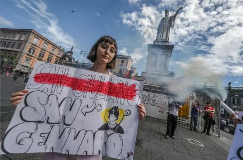 G7 Cultura a Napoli, flash mob nel centro storico