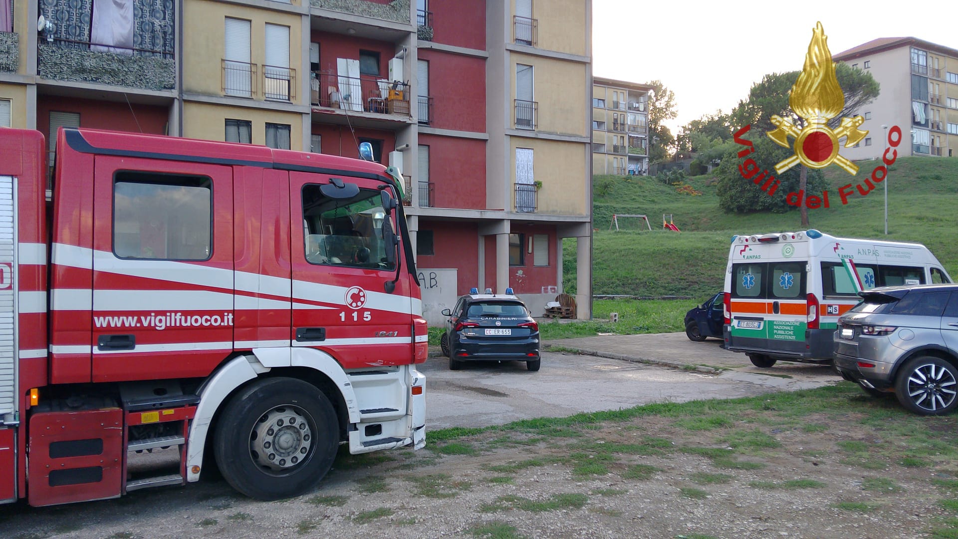 Non risponde a familiari ed amici:  57enne trovato morto