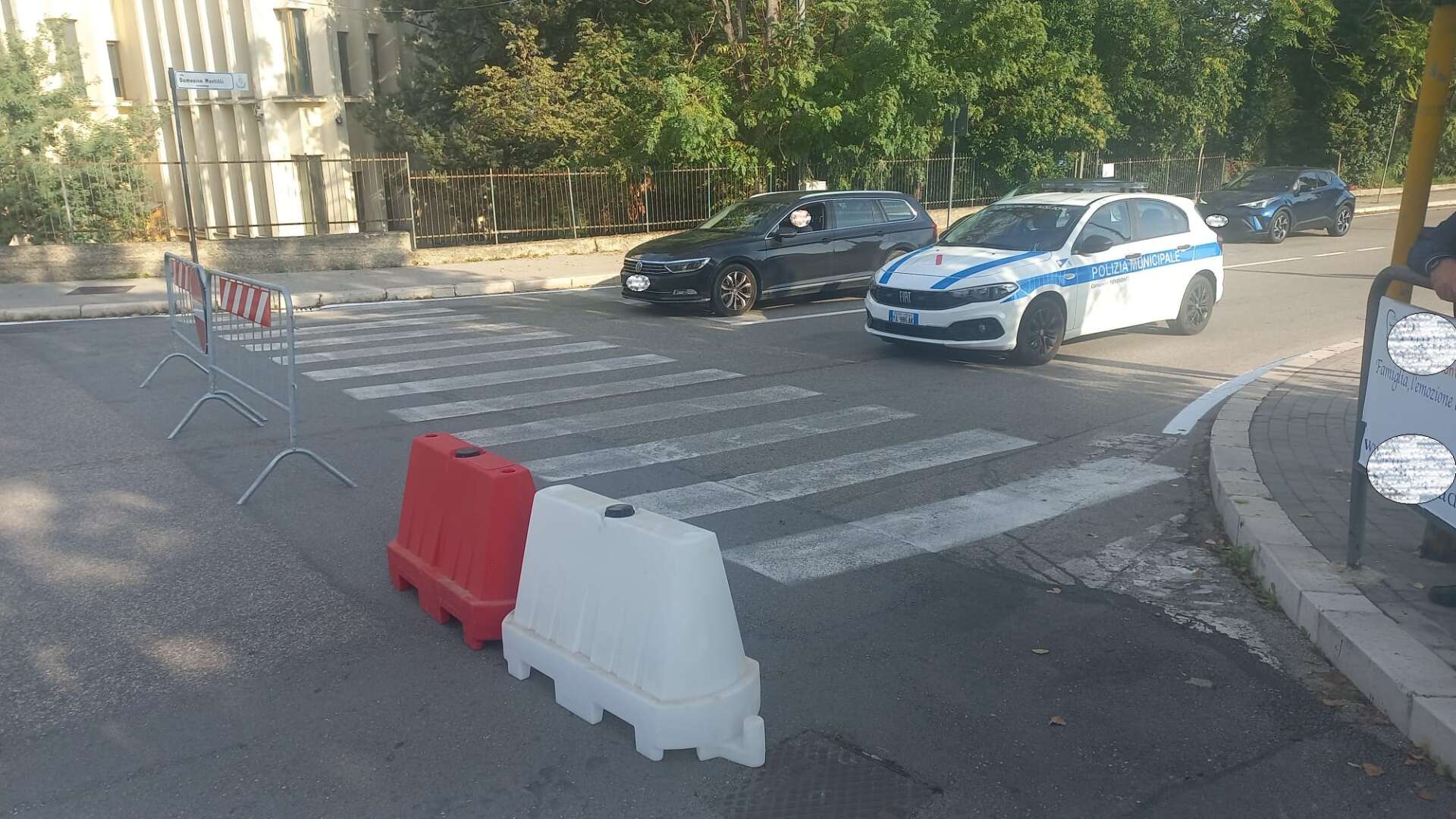 FOTO/ Avvio con qualche disagio per la chiusura di piazza Risorgimento: il nuovo piano traffico