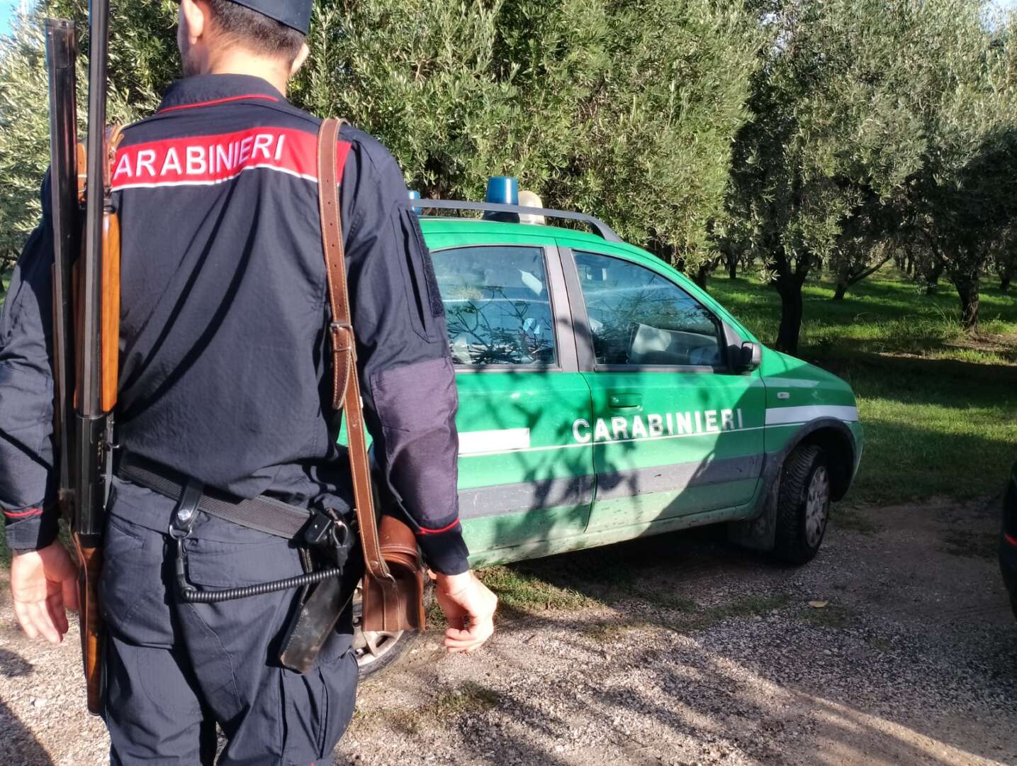 Bracconaggio a Capaccio Paestum, sequestrate armi e munizioni e denunciati cacciatori