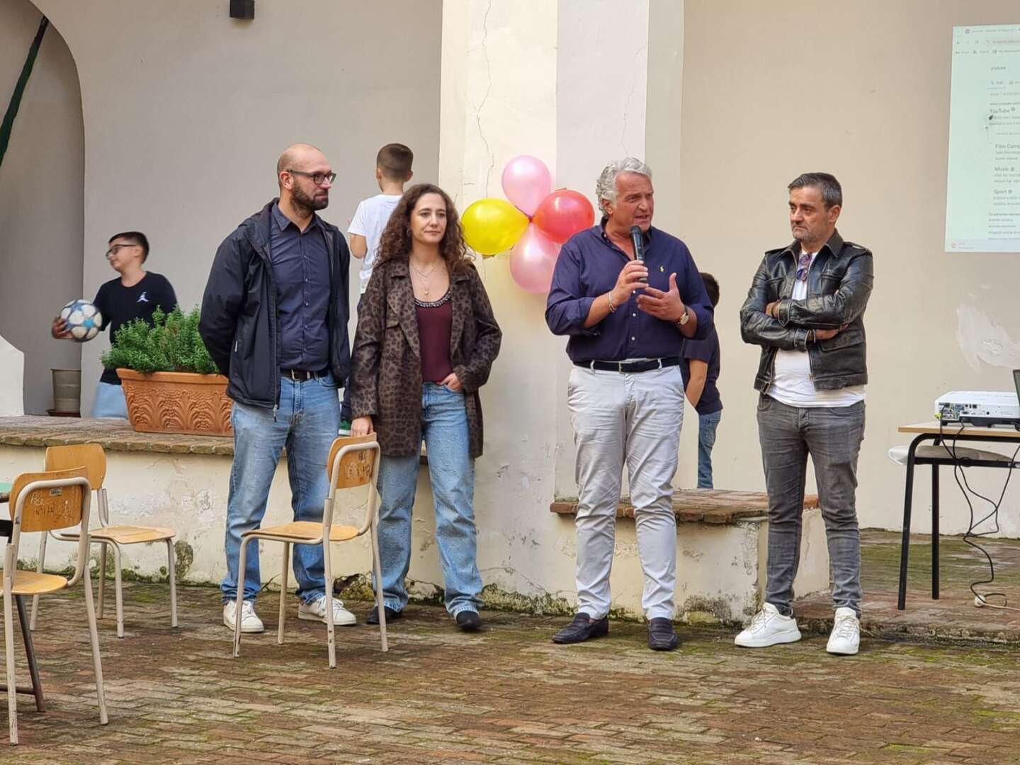 Ceppaloni, successo per la II edizione della ‘Festa dei Nonni’: nominata la prima ‘Nonna Vigile’