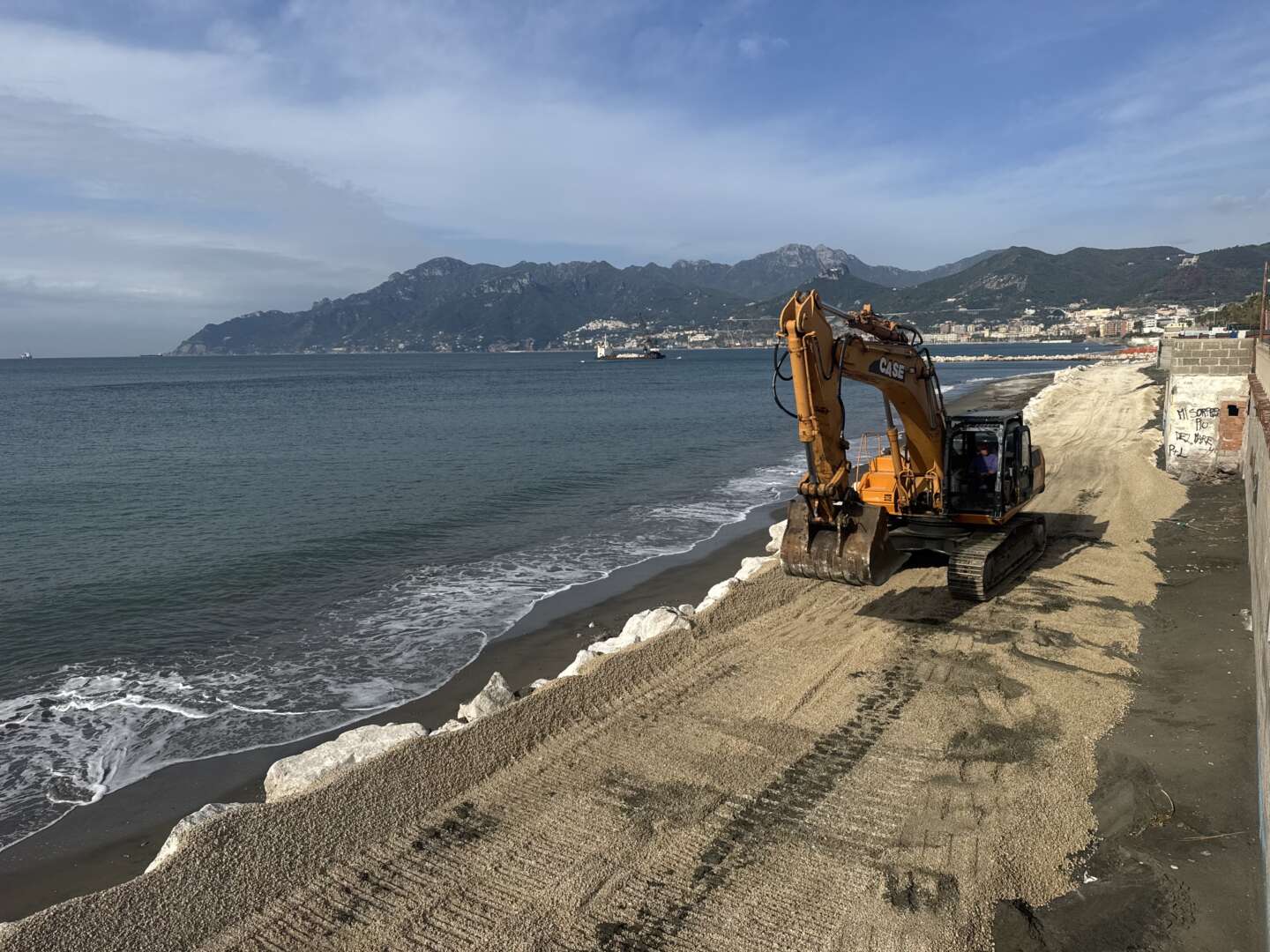 Spiaggia più lunga per l’estate: tutti i dettagli del cantiere per il ripascimento