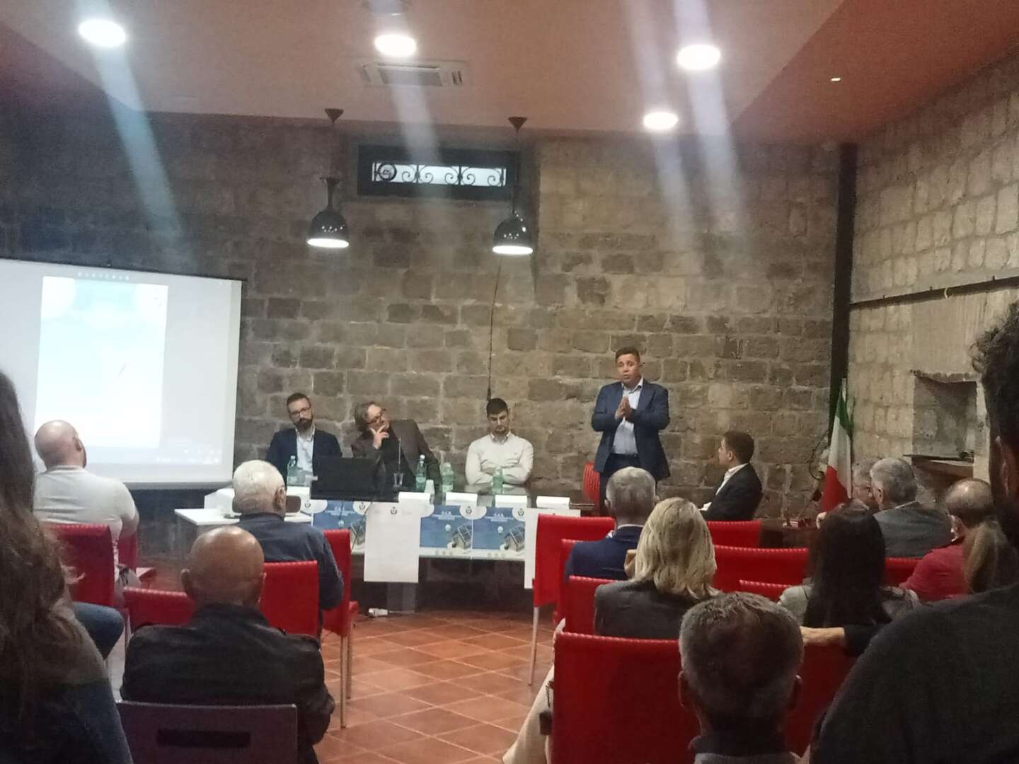 Castelvenere, gettate le basi per la creazione della Comunità Energetica Rinnovabile