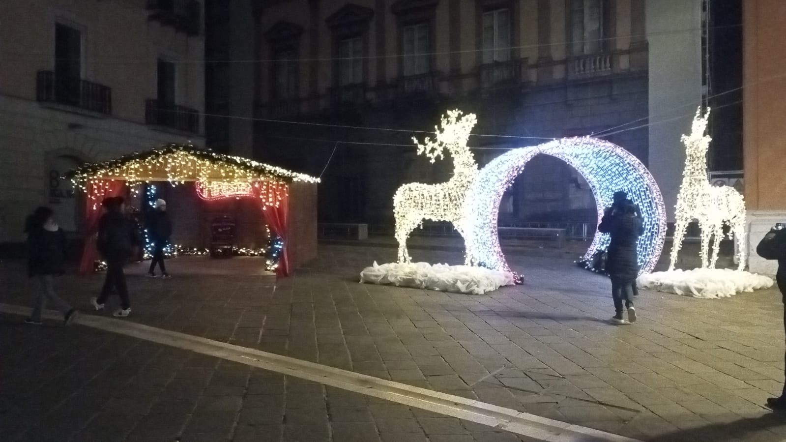 ‘Incanto di Natale’ si arricchisce con ‘Percorsi di Luce’: ecco il programma