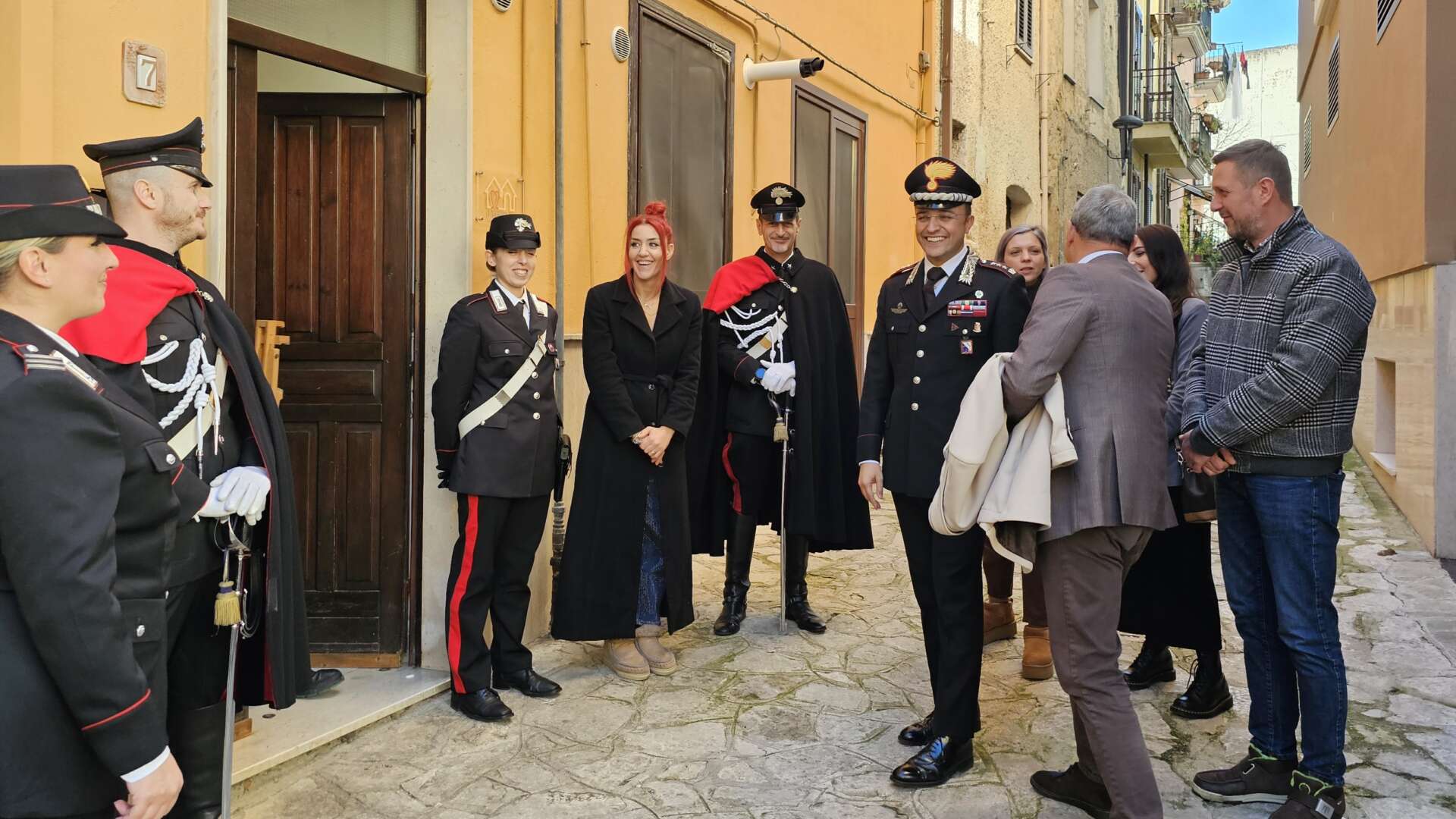 FOTO/ I Carabinieri brindano al Natale nella Casa Famiglia “I Terribili”