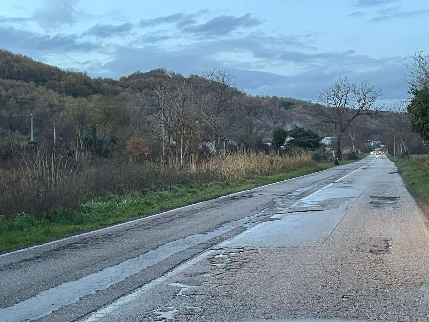 Viabilità, Barone: “Strade per Ceppaloni e Tufara abbandonate, Lombardi intervenga”