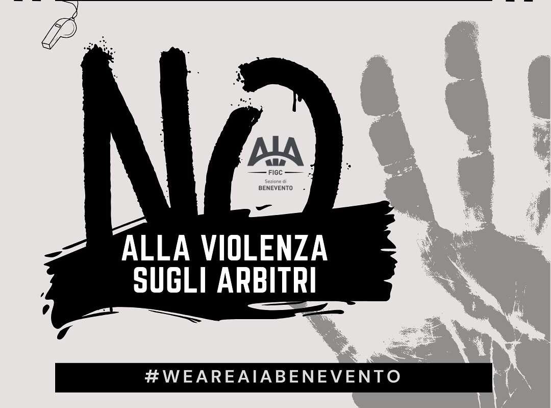 ‘Basta violenza sui direttori di gara’: gli arbitri sanniti scendono in campo con un segno nero sul viso