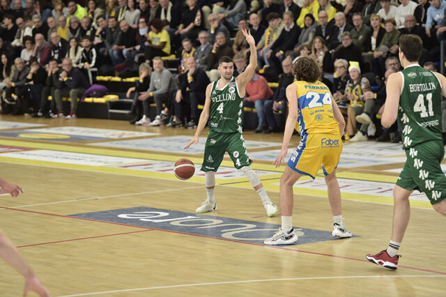 Immensa Avellino Basket, battuta Cividale dopo un overtime