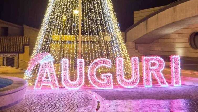 Accensione dell’albero di Natale a Paupisi