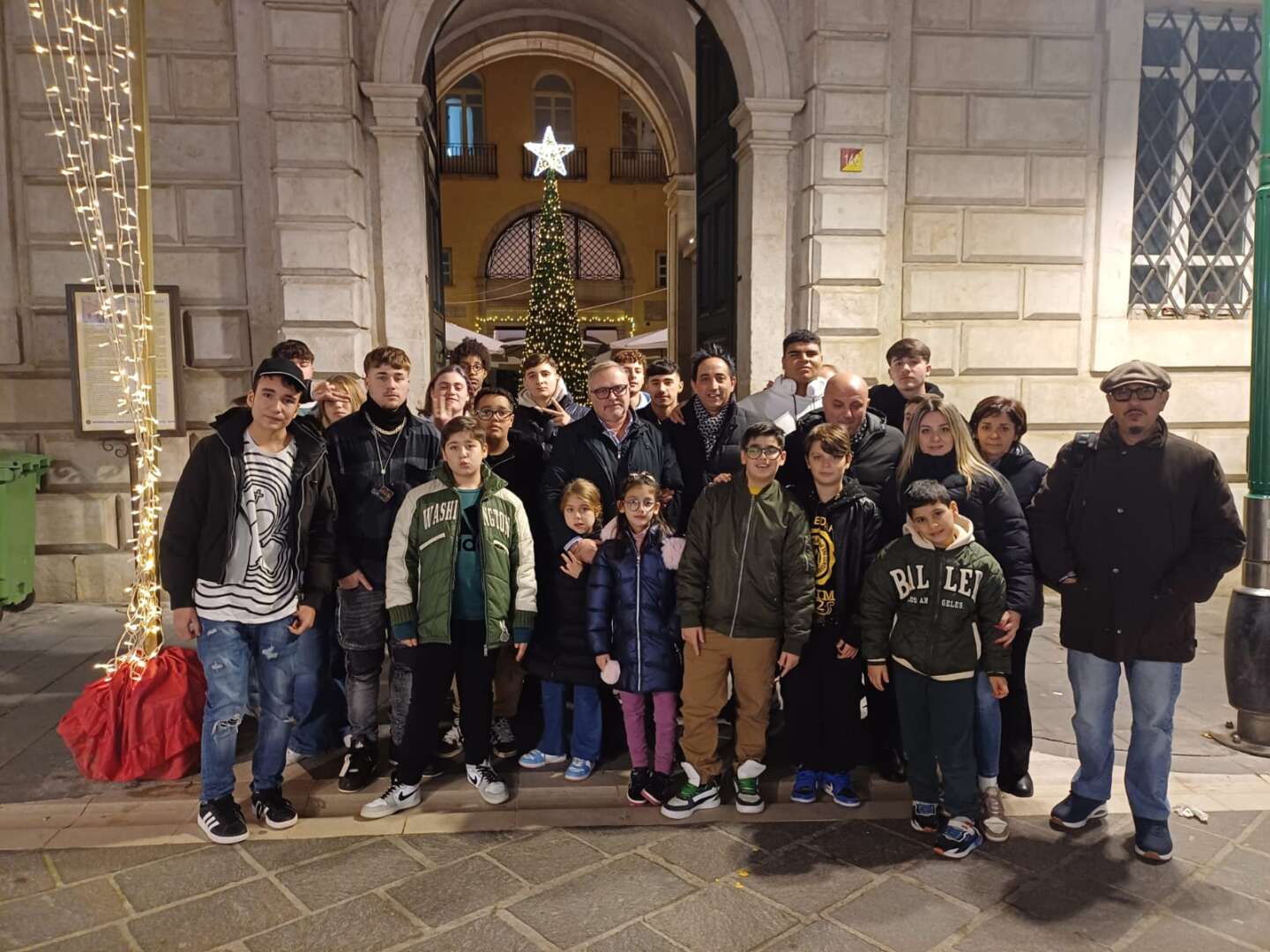 FOTO/ I ragazzi della casa famiglia di Limatola in viaggio: a Benevento per un incontro indimenticabile