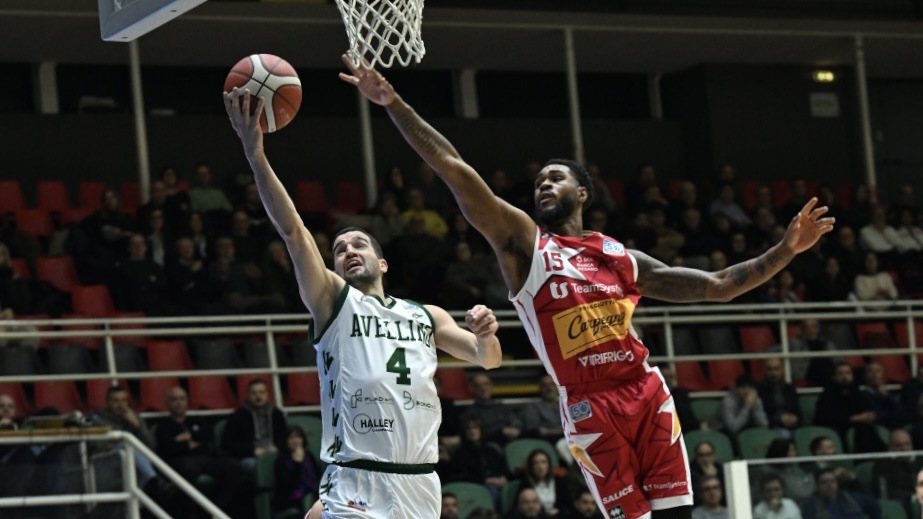 L’Avellino Basket firma l’impresa, battuta Pesaro