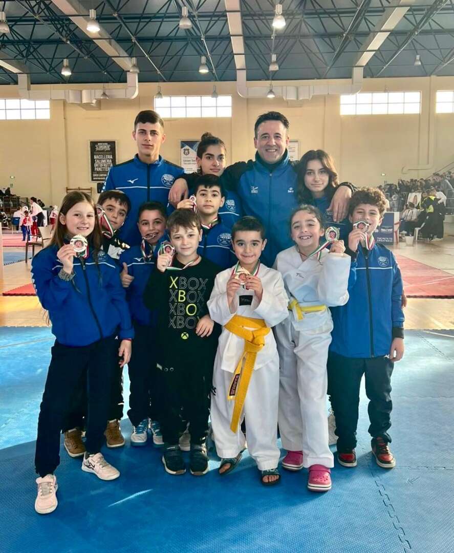 II° Dicearchia Taekwondo Open – Kiroughi Championship, pioggia di medaglie per gli allievi della Blue World di Teverola