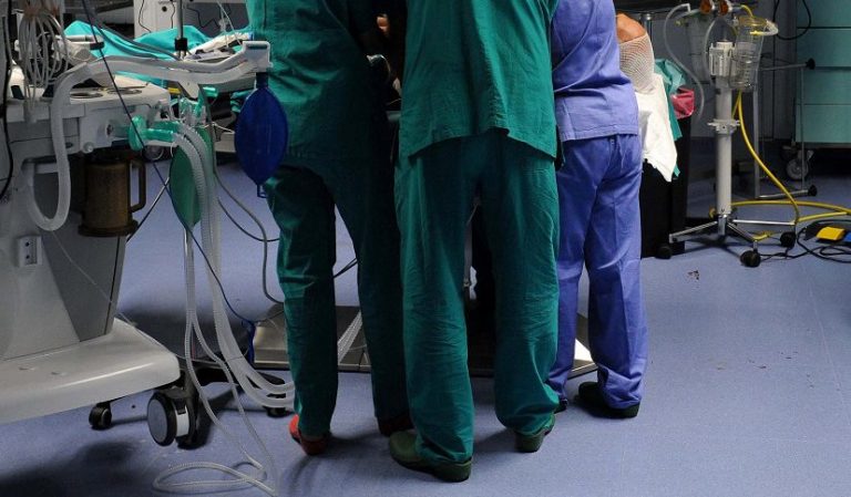 Morta in clinica il giorno dell’Epifania dopo bendaggio gastrico