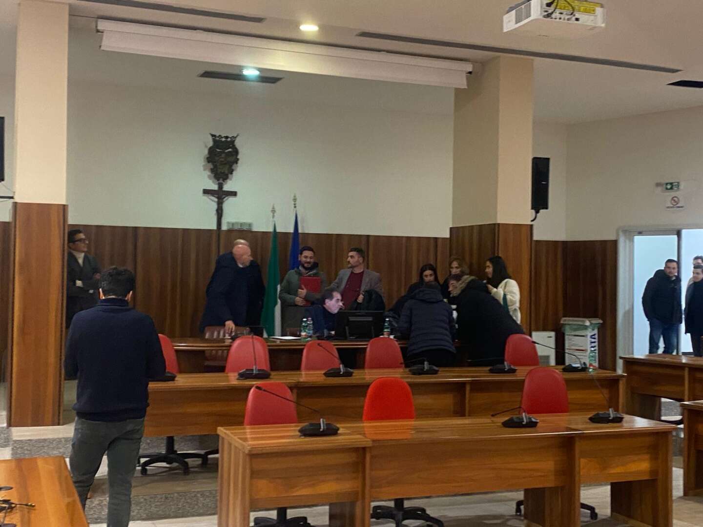 “Avellino, una crisi senza fine”: si va all’Assemblea pubblica