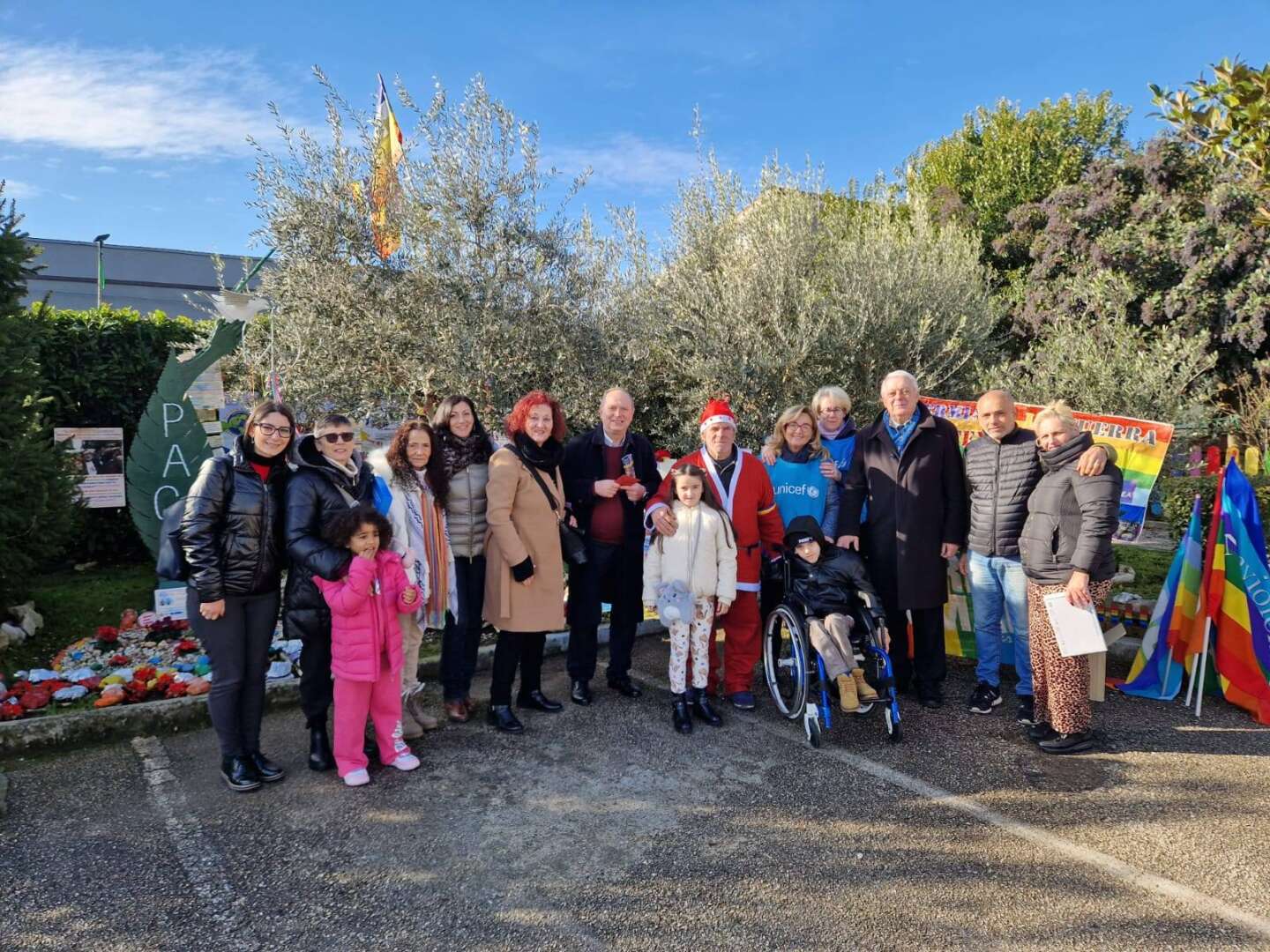 Natale ed Epifania di Pace Giornata speciale con l’UNICEF all’Albero della Pace di Alife per il “Dono Sospeso”.