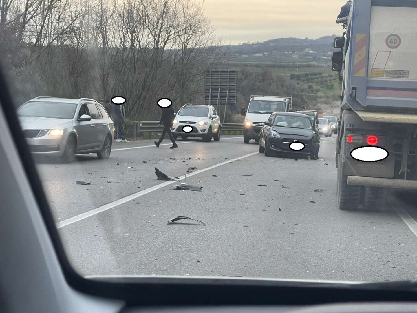 Impatto lungo la Telesina: tanta paura e traffico congestionato