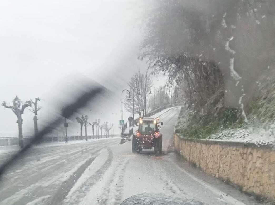 Proroga allerta meteo per venti forti e nevicate, rischio gelate