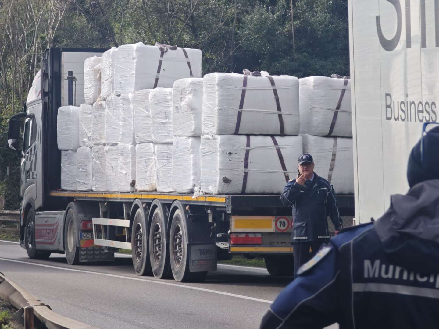 FOTO/ Incidente mortale, si indaga anche sul trasporto dei rifiuti