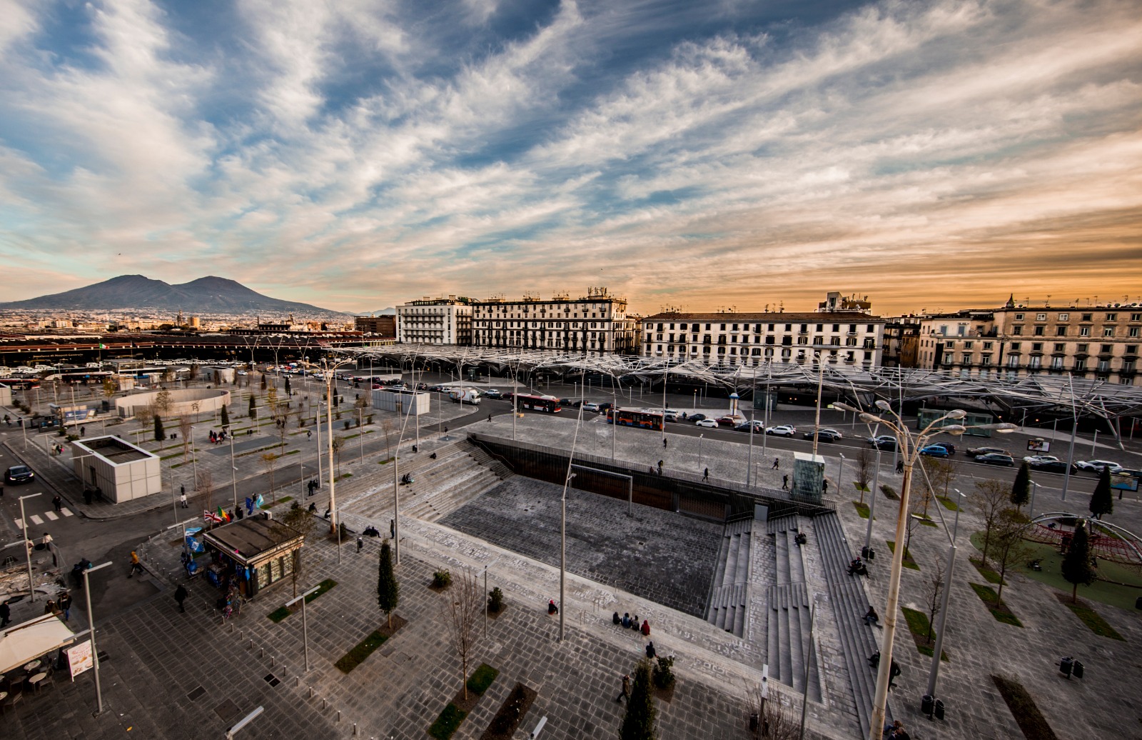 Napoli, il Carnevale 2025 si festeggia in piazza Garibaldi: sabato la sfilata