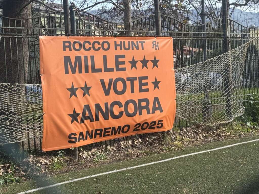 Salerno, striscioni e feste per sostenere Rocco Hunt