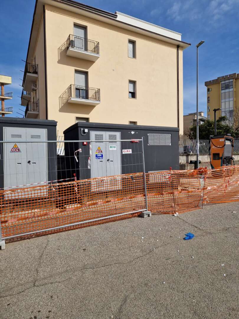 Stazioni in via Nenni, Megna e Farese: “Dietrofront dopo nostra istanza”