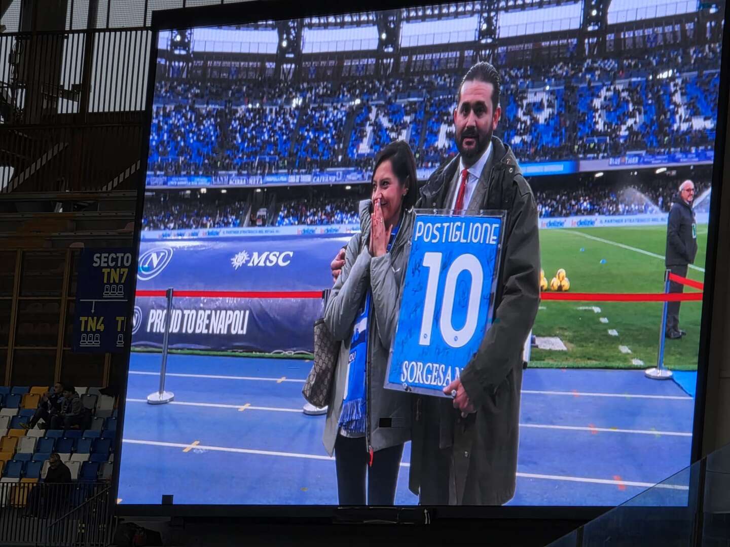 FOTO/ Il tributo del Napoli a un figlio che non c’è più: maglia dedicata a Fabio Postiglione